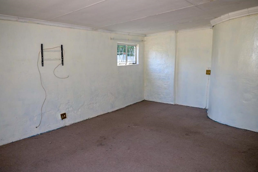 3 Bedroom Property for Sale in Heilbron Free State